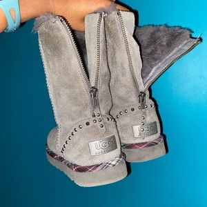 Classic Grunge Gray Ugg Boot